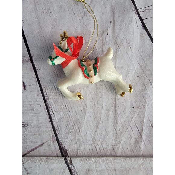 Lenox Reindeer in Flight Christmas Ornament No Box - Picture 1 of 8